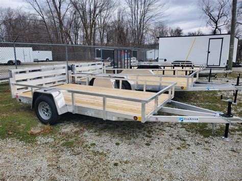 has been a leading manufacturer of utility, dump, deckover and equipment trailers. . Mid city trailers